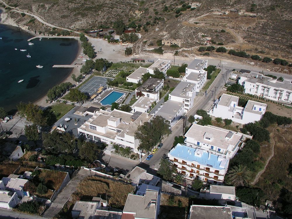 אדאמאס Milos Apartments מראה חיצוני תמונה