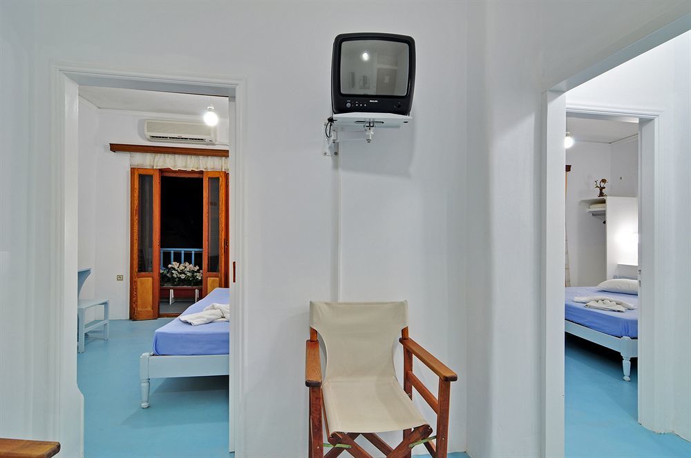 אדאמאס Milos Apartments מראה חיצוני תמונה